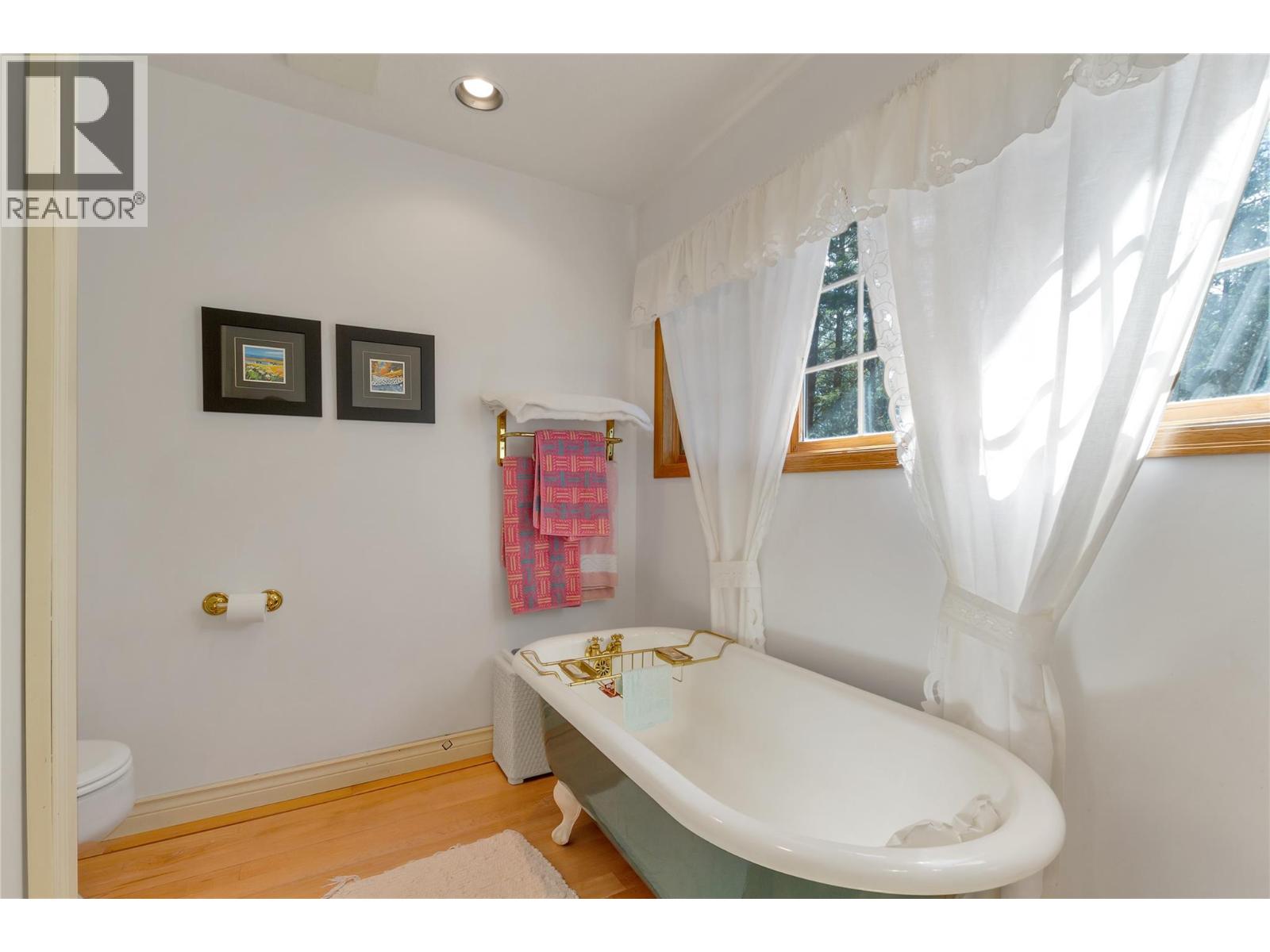 7804 Silver Star Road, Vernon