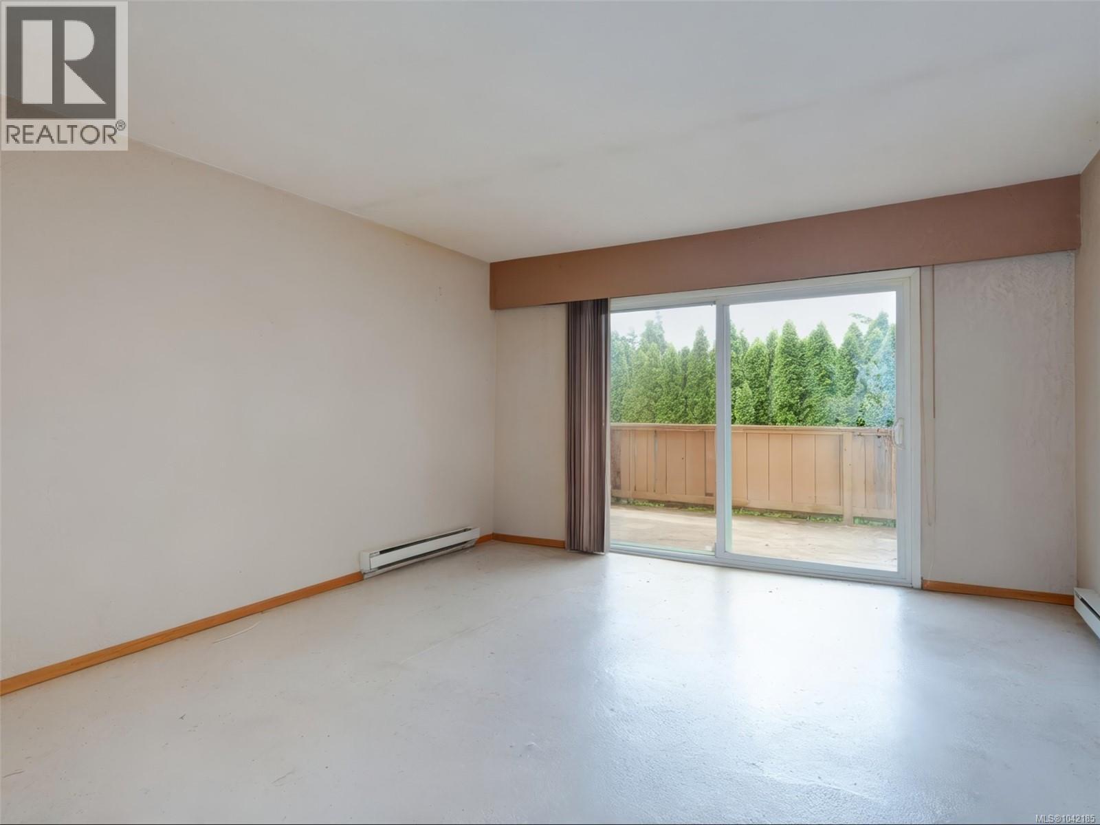 #13 2045 Gatewood Rd - 12