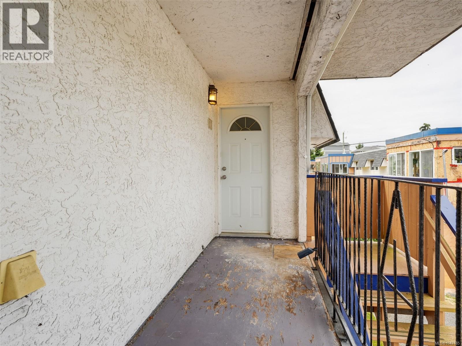 #13 2045 Gatewood Rd - 5