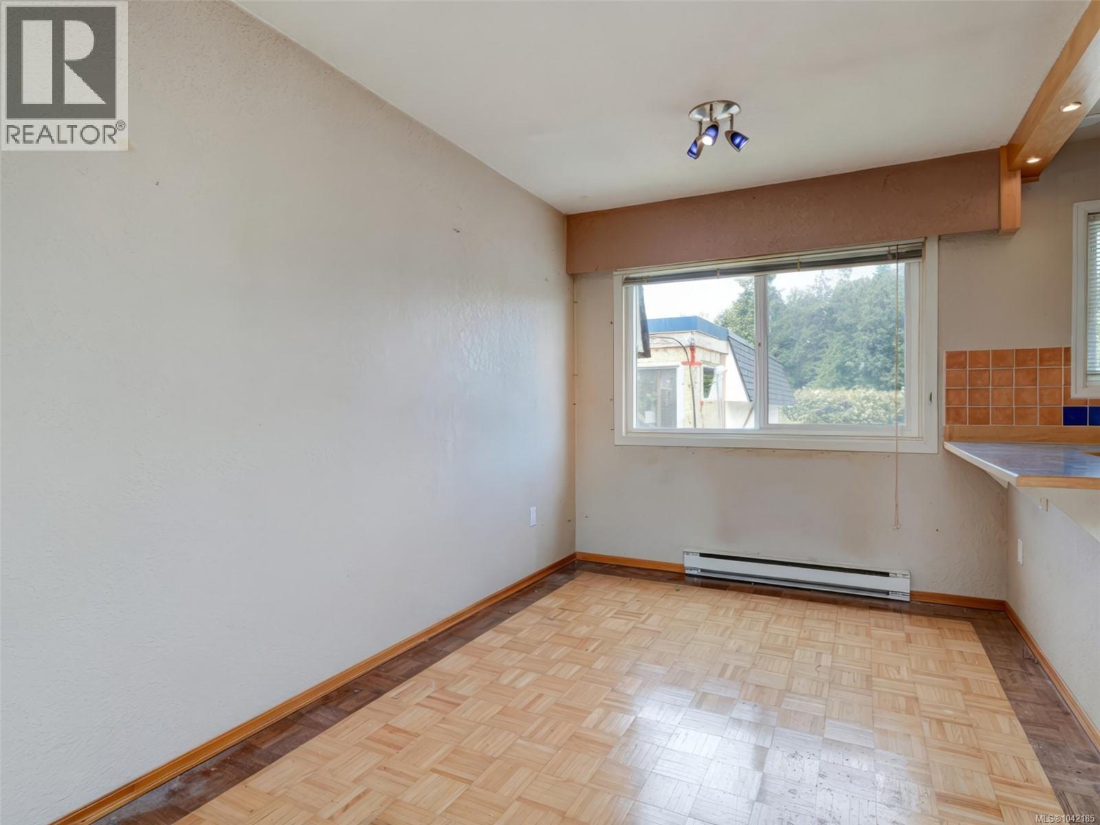 #13 2045 Gatewood Rd - 13