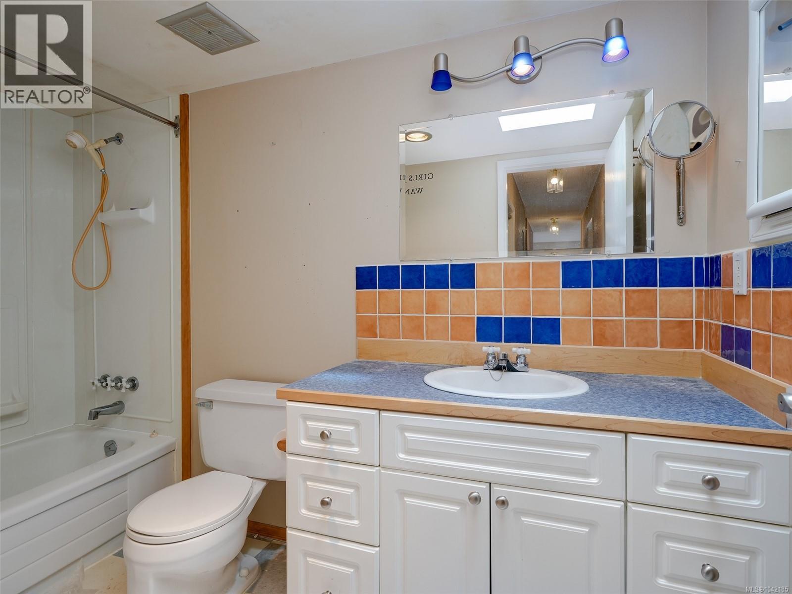 #13 2045 Gatewood Rd - 22