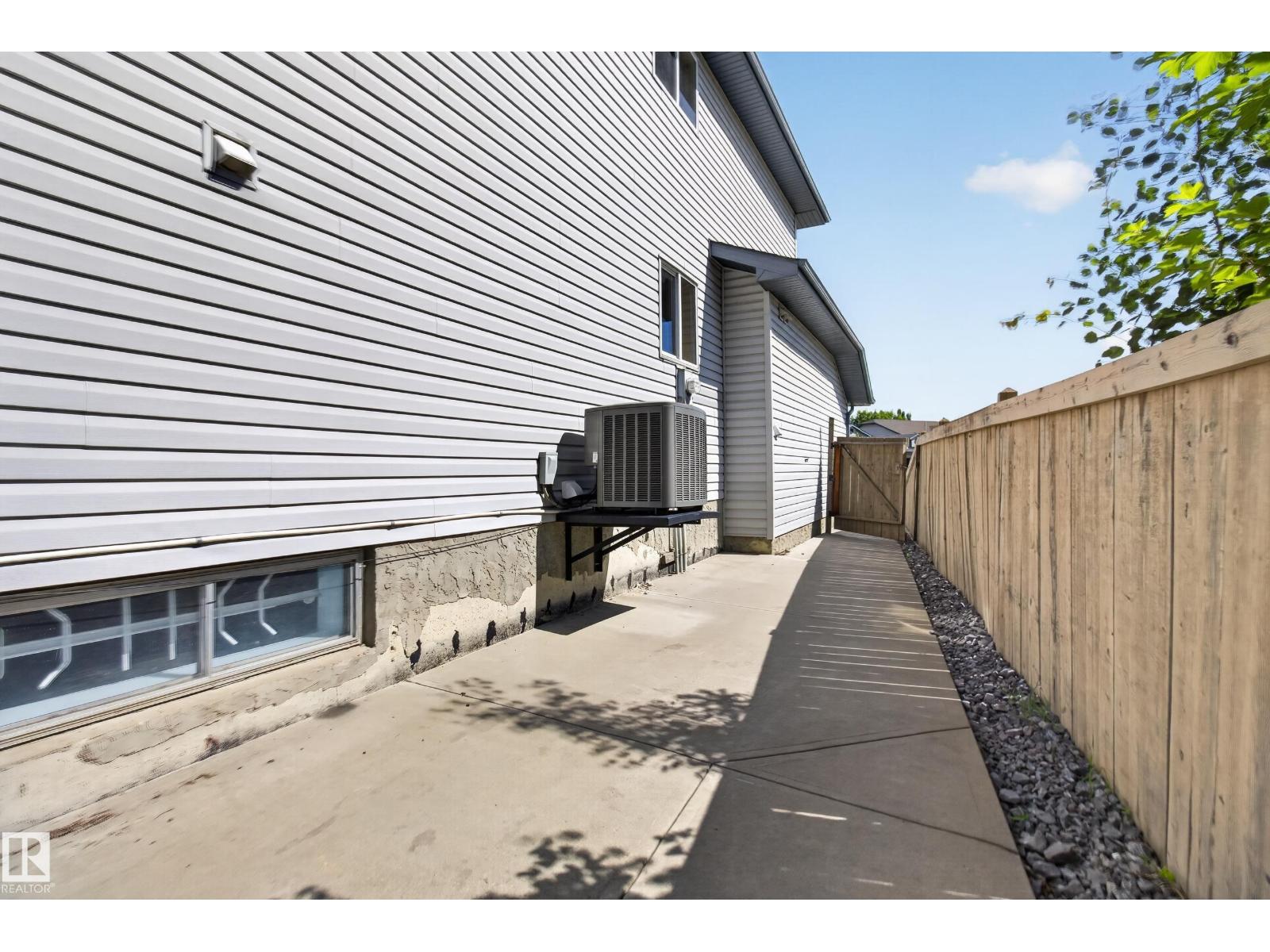 13406 32A ST NW - 55