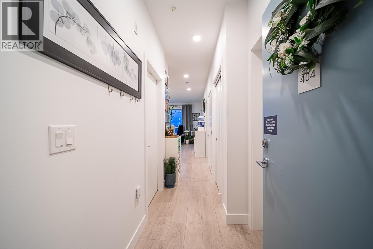 #404-2499 RABBIT Drive, Tsawwassen