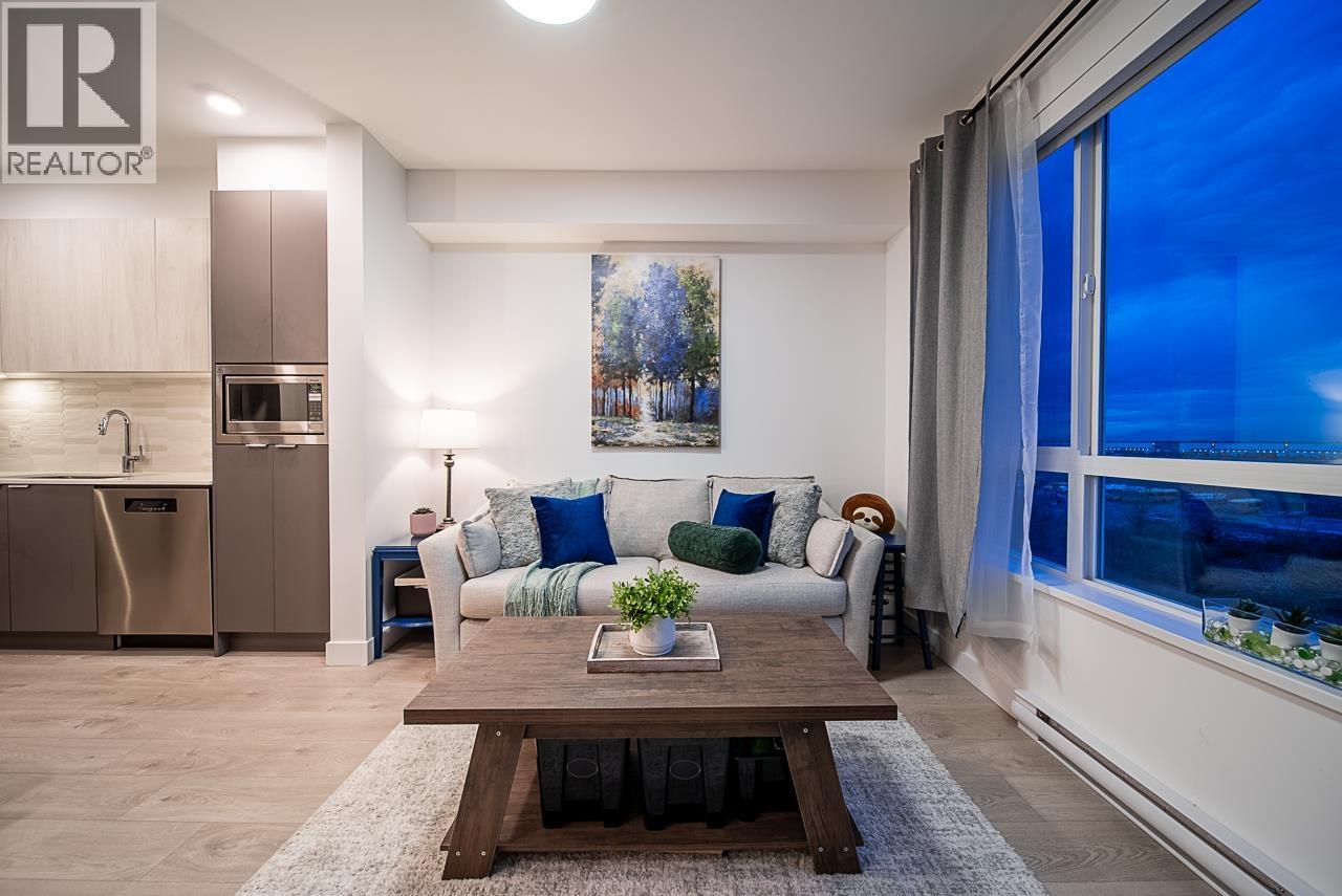 #404-2499 RABBIT Drive, Tsawwassen