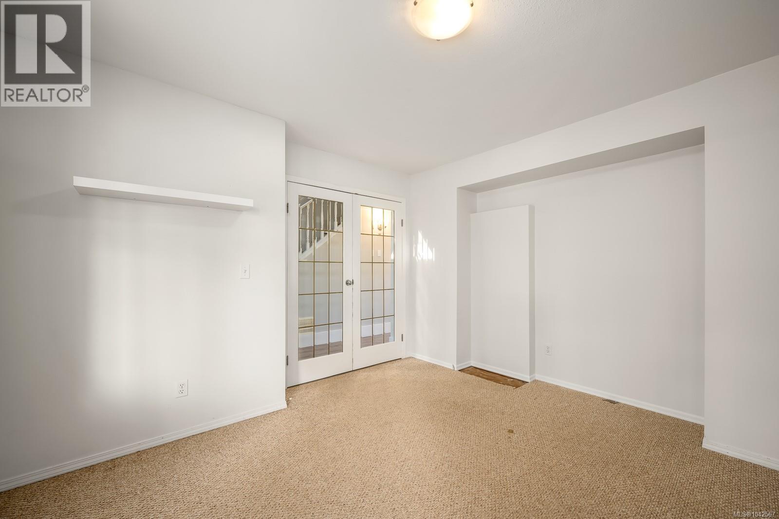 6104 Ledingham Rd - 36