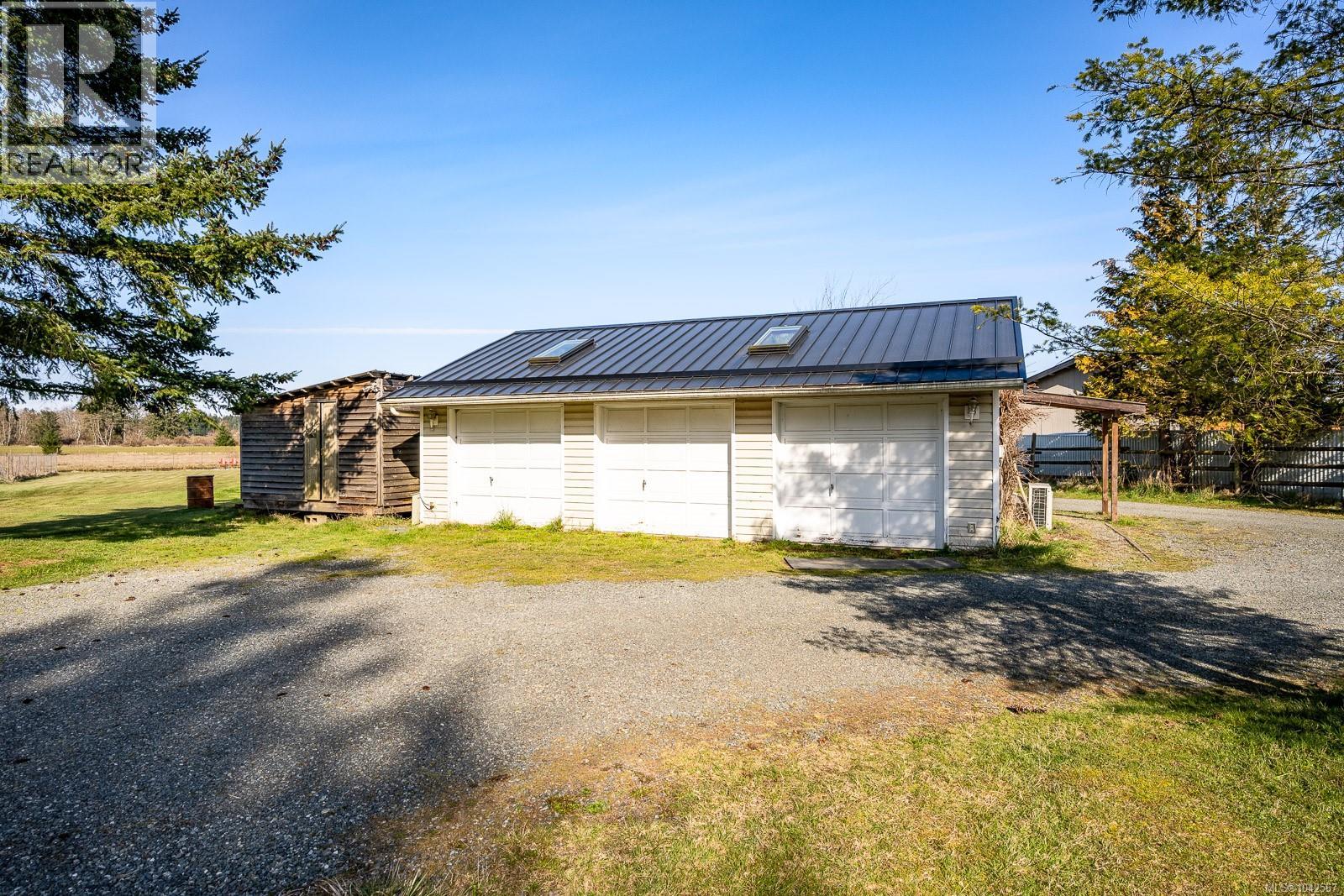 6104 Ledingham Rd - 84
