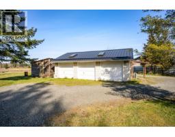 6104 Ledingham Rd, Courtenay, BC V9J1M9 Photo 84