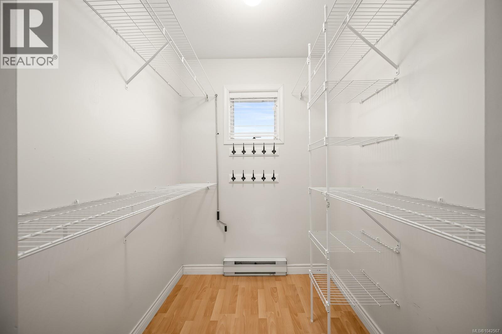 6104 Ledingham Rd - 30