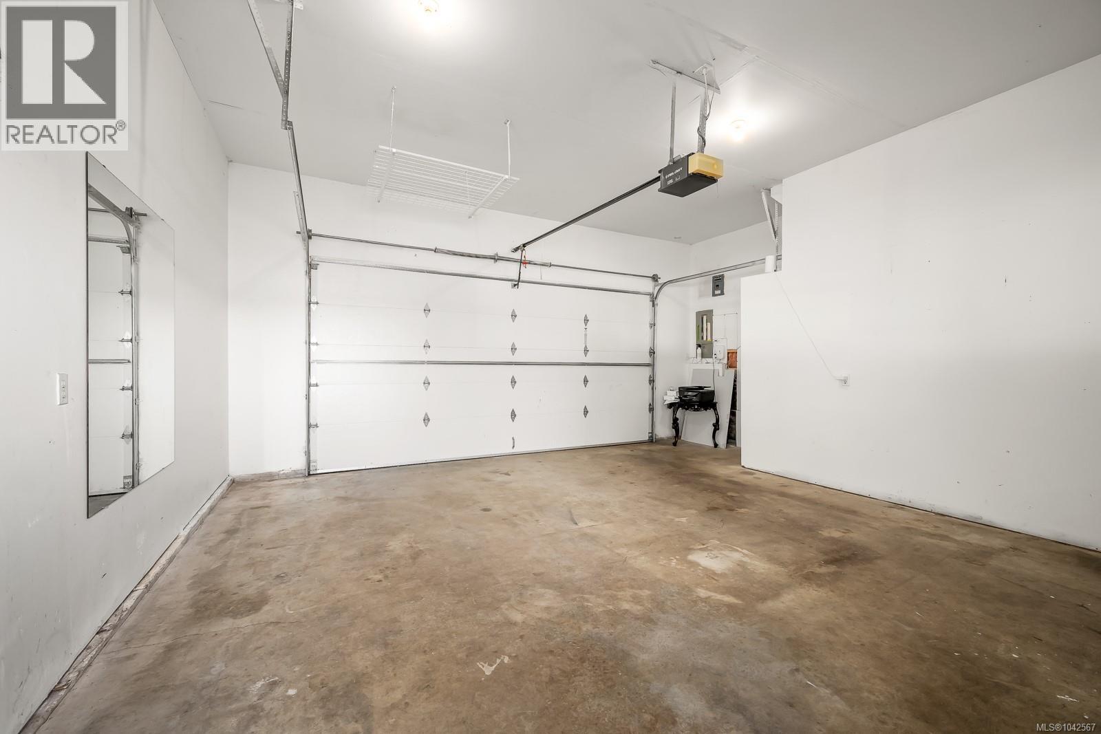 6104 Ledingham Rd - 37