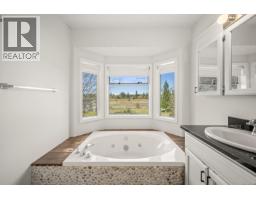 6104 Ledingham Rd, Courtenay, BC V9J1M9 Photo 33