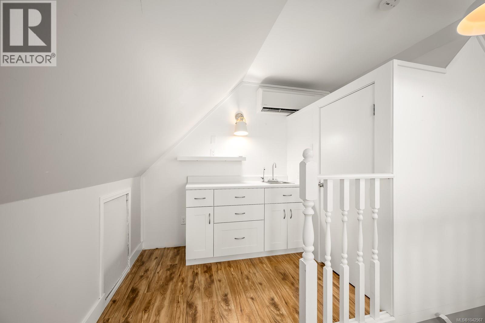 6104 Ledingham Rd - 41