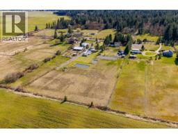 6104 Ledingham Rd, Courtenay, BC V9J1M9 Photo 55