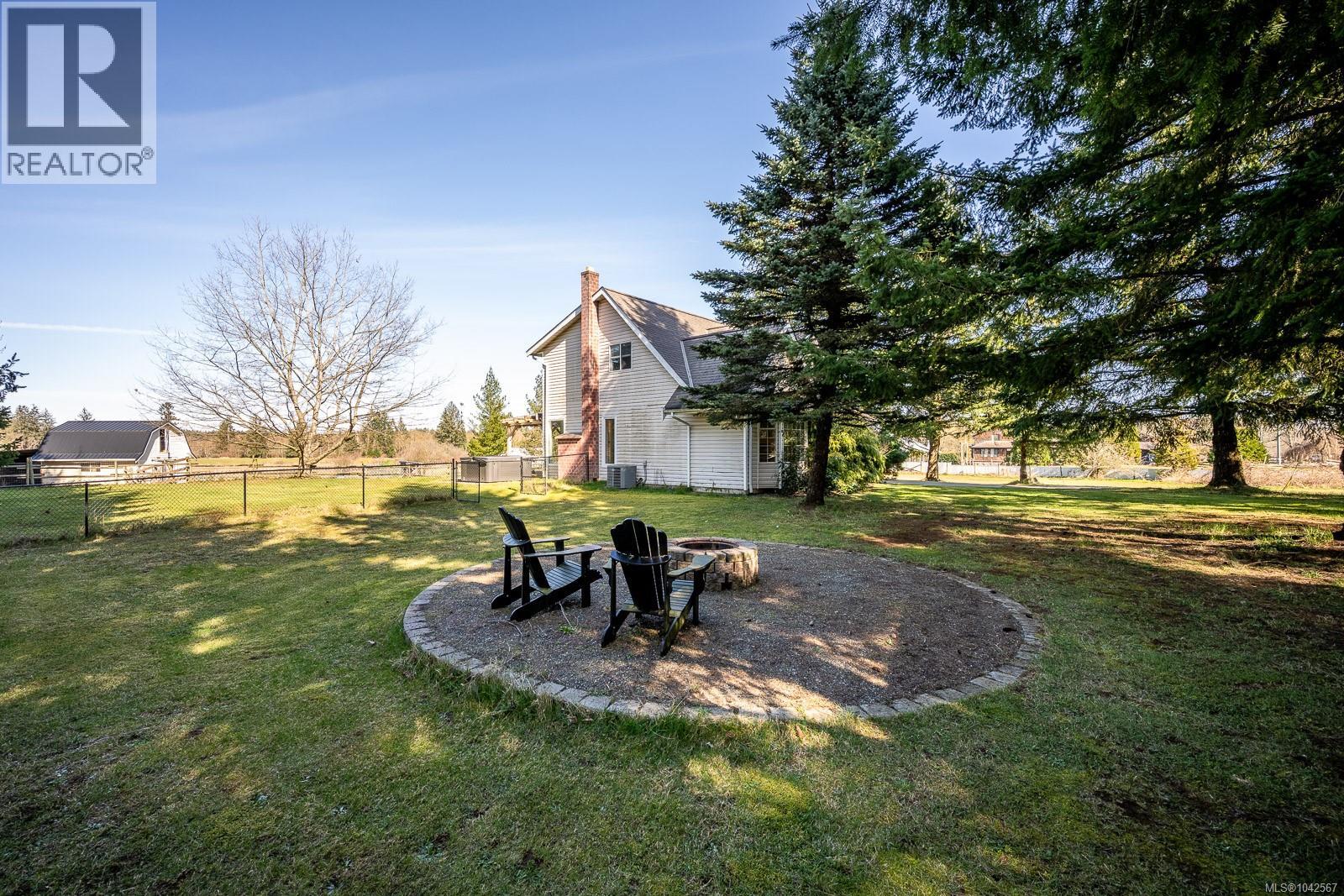 6104 Ledingham Rd - 70