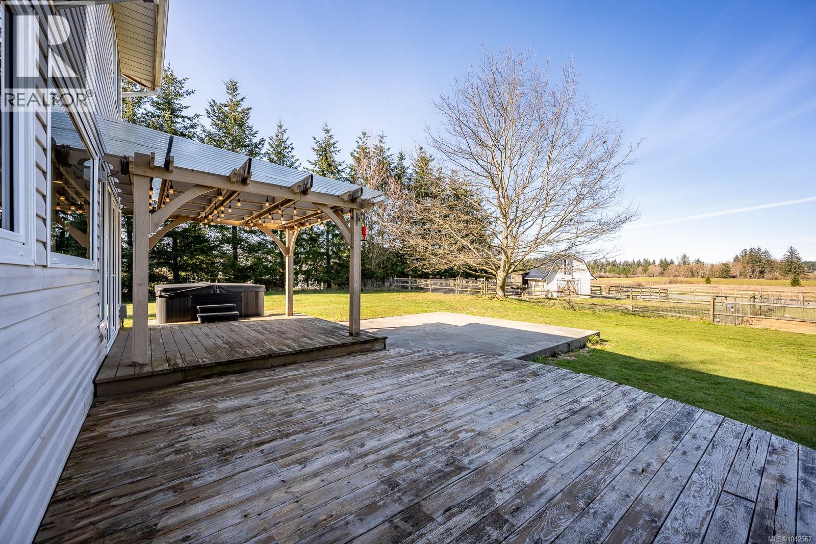 6104 Ledingham Rd - 75