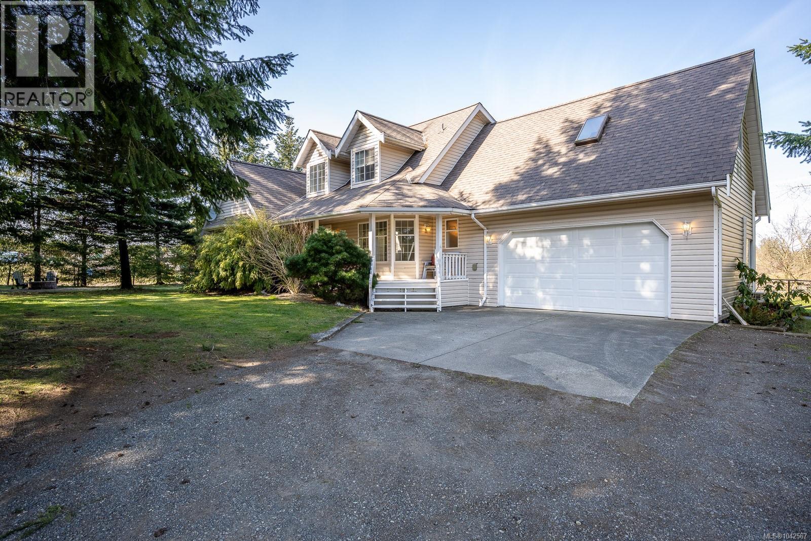 6104 Ledingham Rd - 68