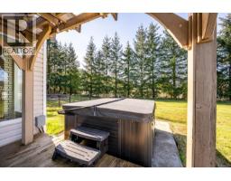 6104 Ledingham Rd, Courtenay, BC V9J1M9 Photo 77