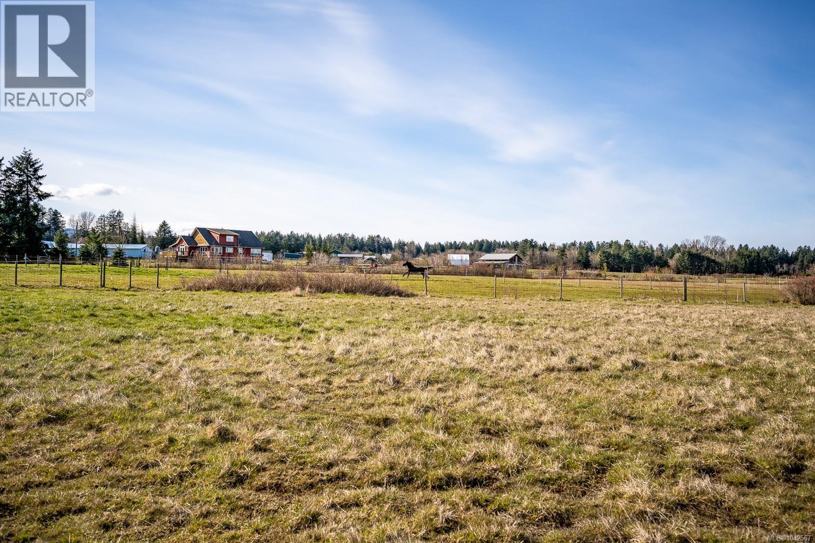 6104 Ledingham Rd - 98