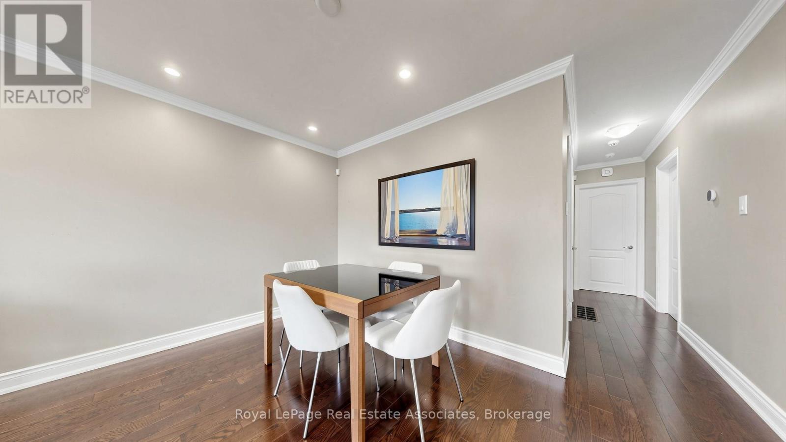71 ADDINGTON CRESCENT - 12