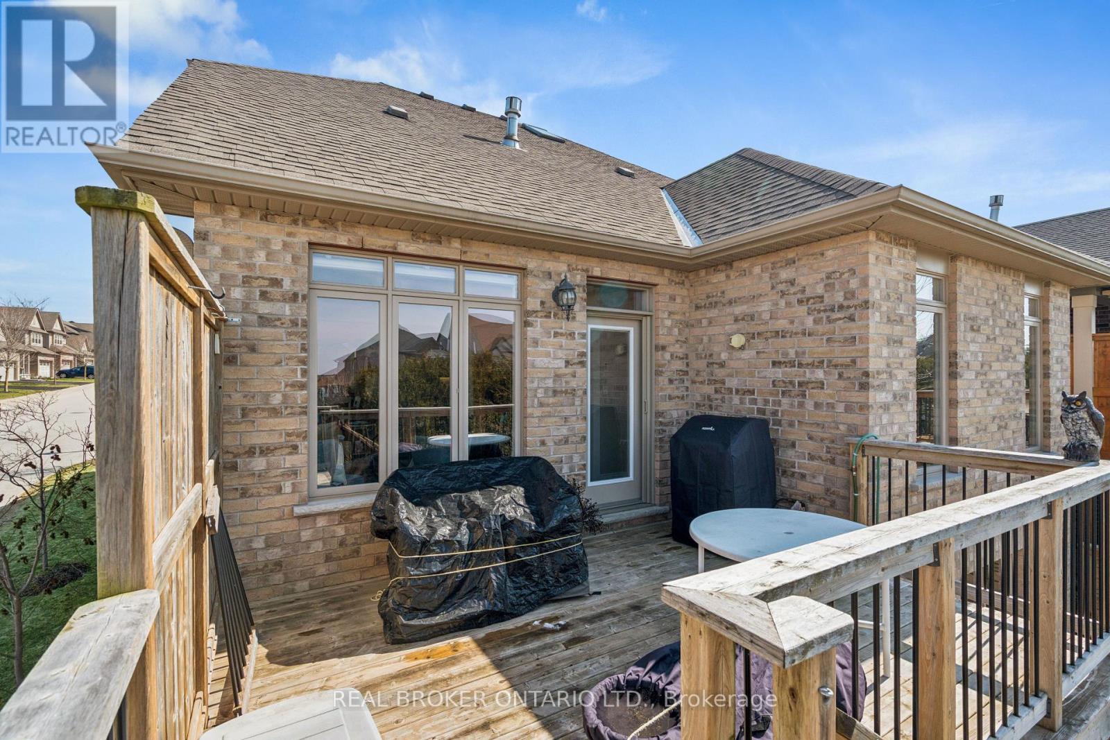 10 CHESTNUT DRIVE - Image 43