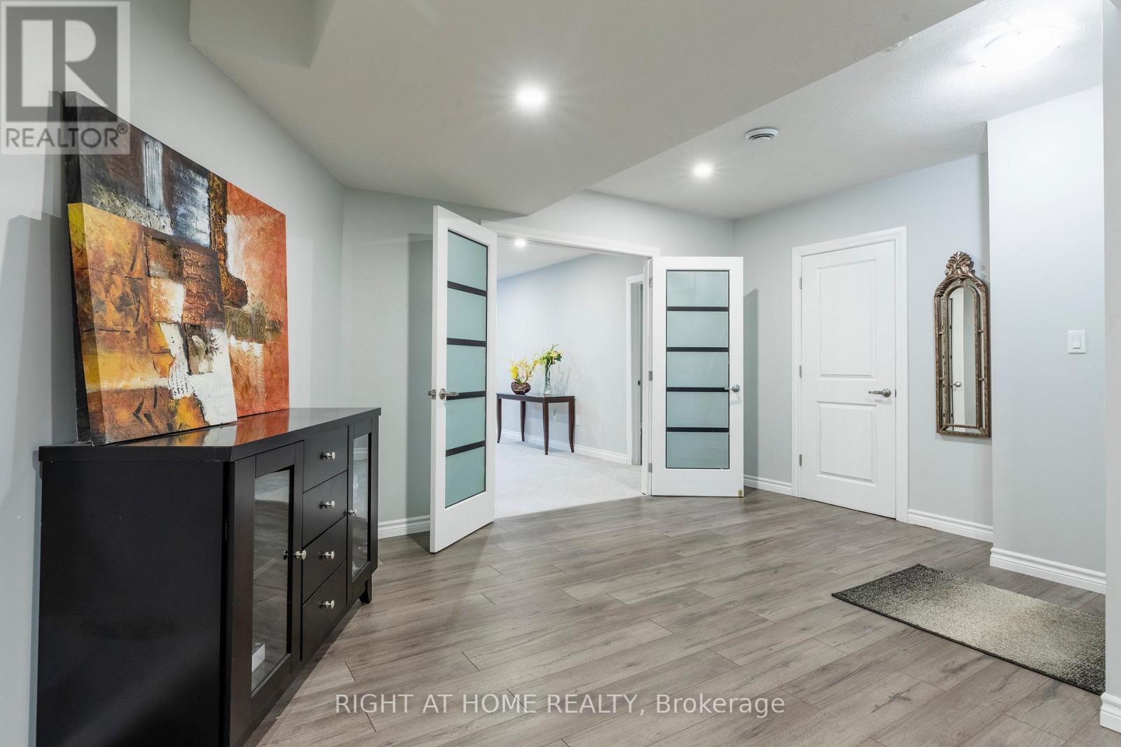6 BLUENOSE DRIVE - 31