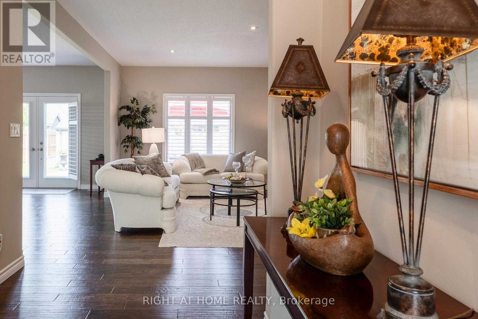 6 BLUENOSE DRIVE - 6