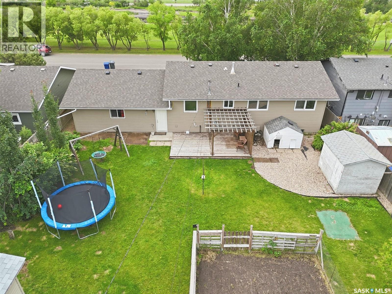 418 North Railway STREET - 40