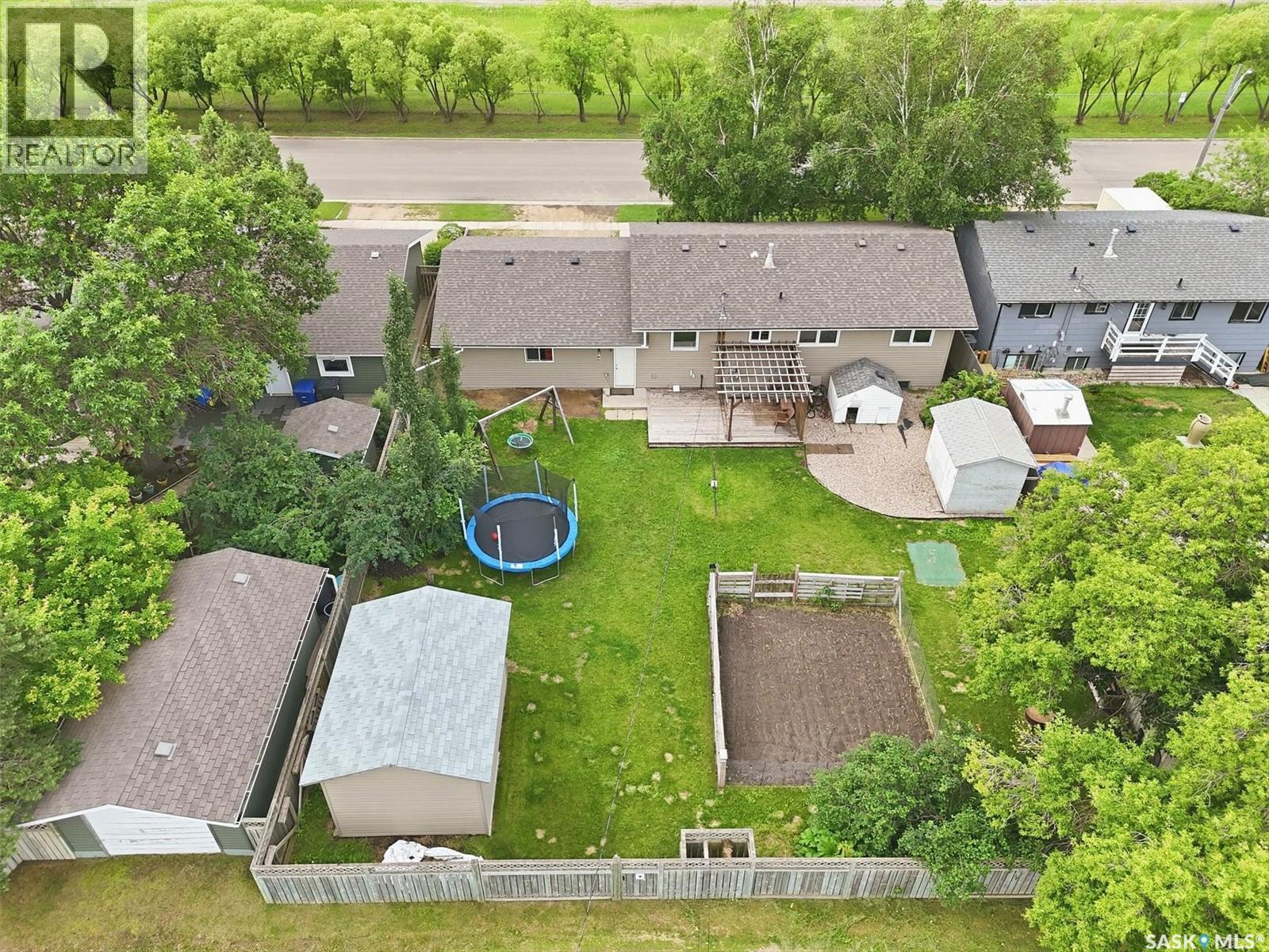 418 North Railway STREET - 3