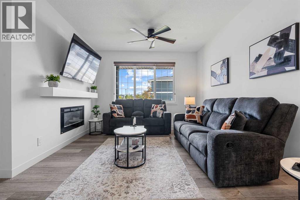 37 Legacy Glen Point SE - 8