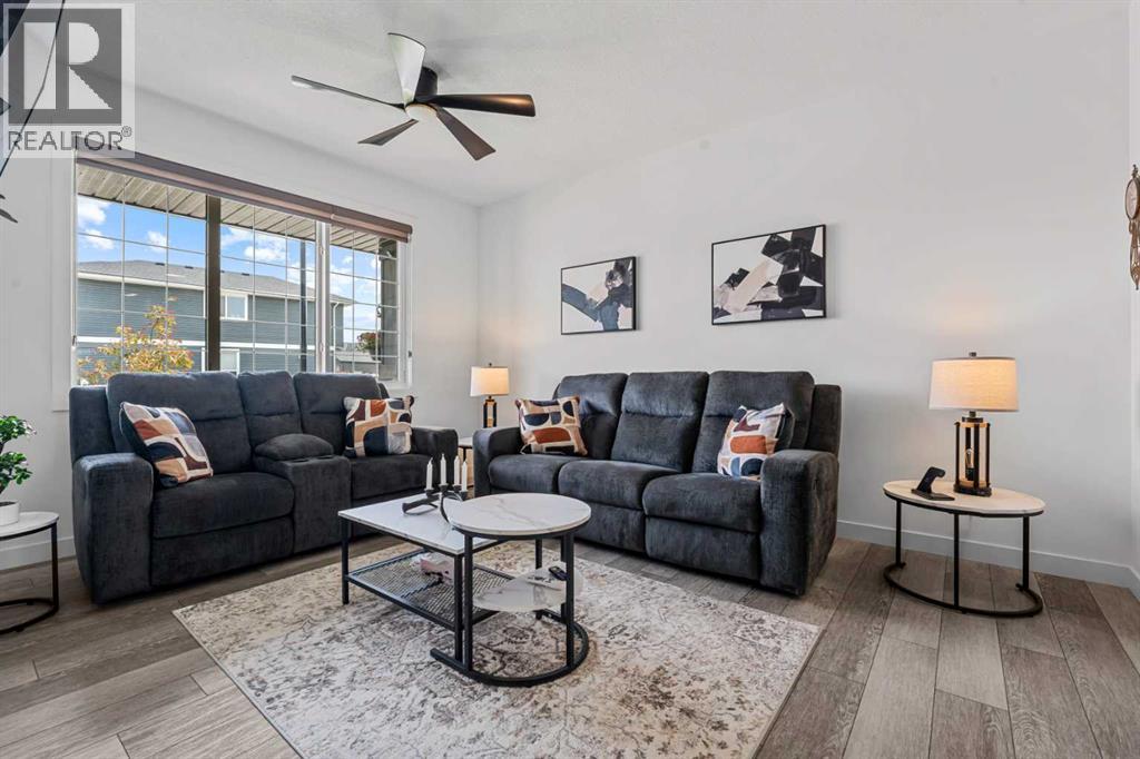 37 Legacy Glen Point SE - 9