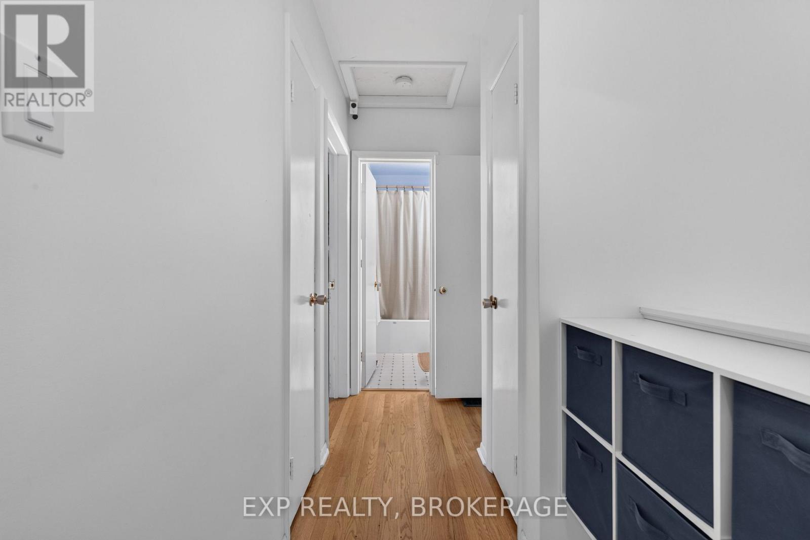 11 PEMBER PLACE - 14