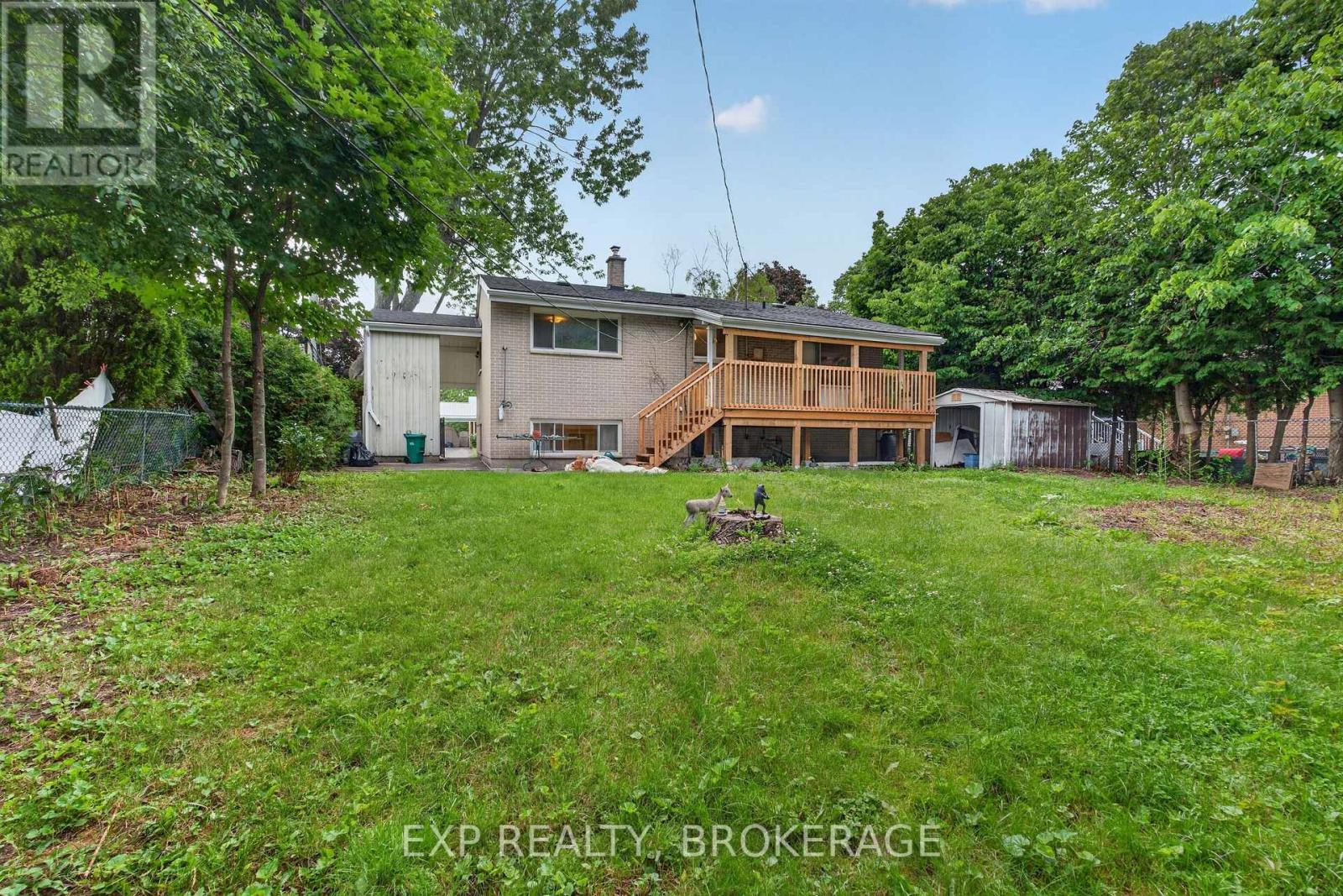 11 PEMBER PLACE - 28
