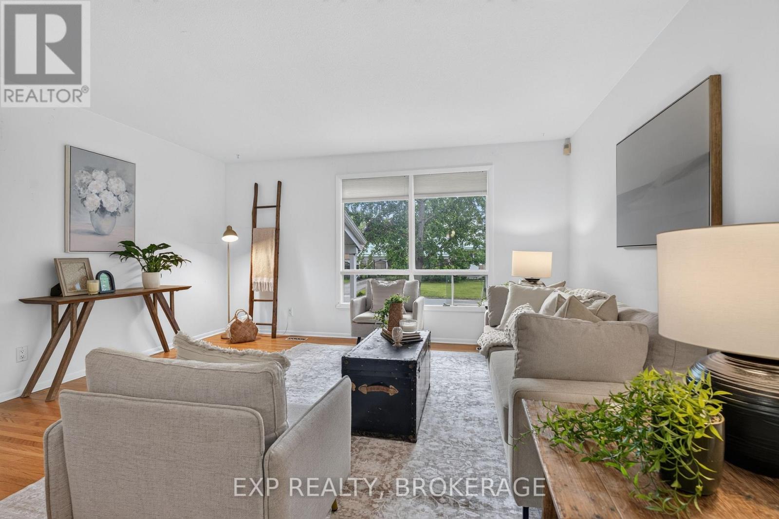11 PEMBER PLACE - 7