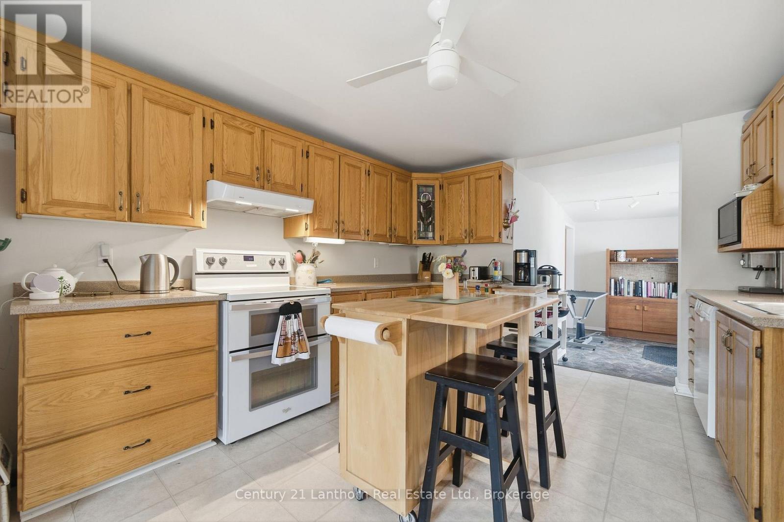 89 GORDON STREET - 13