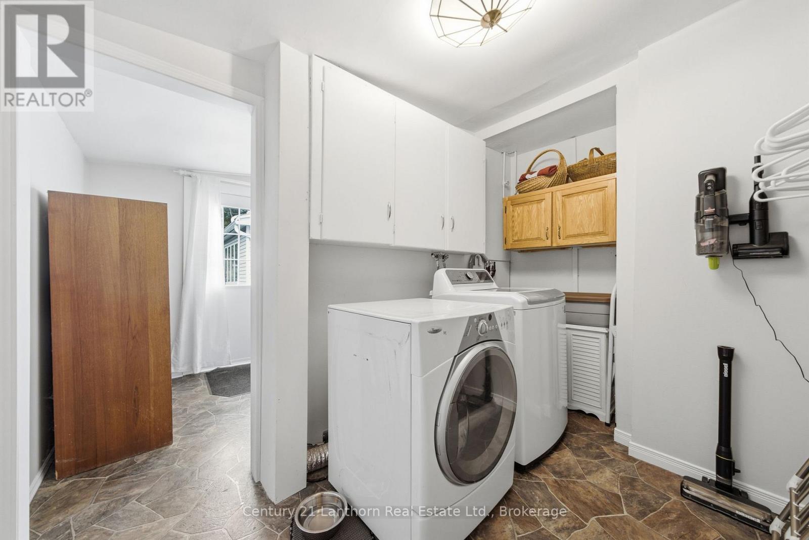 89 GORDON STREET - 19