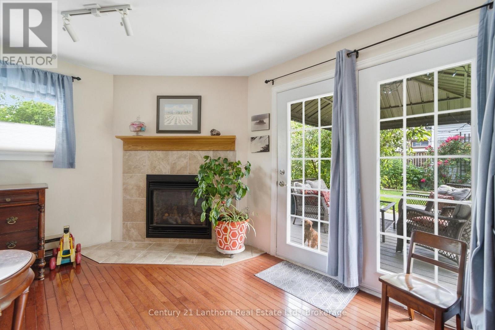 89 GORDON STREET - 23