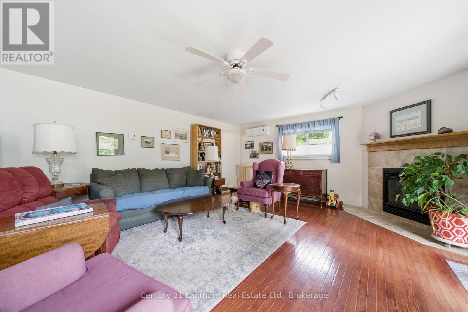 89 GORDON STREET - 24