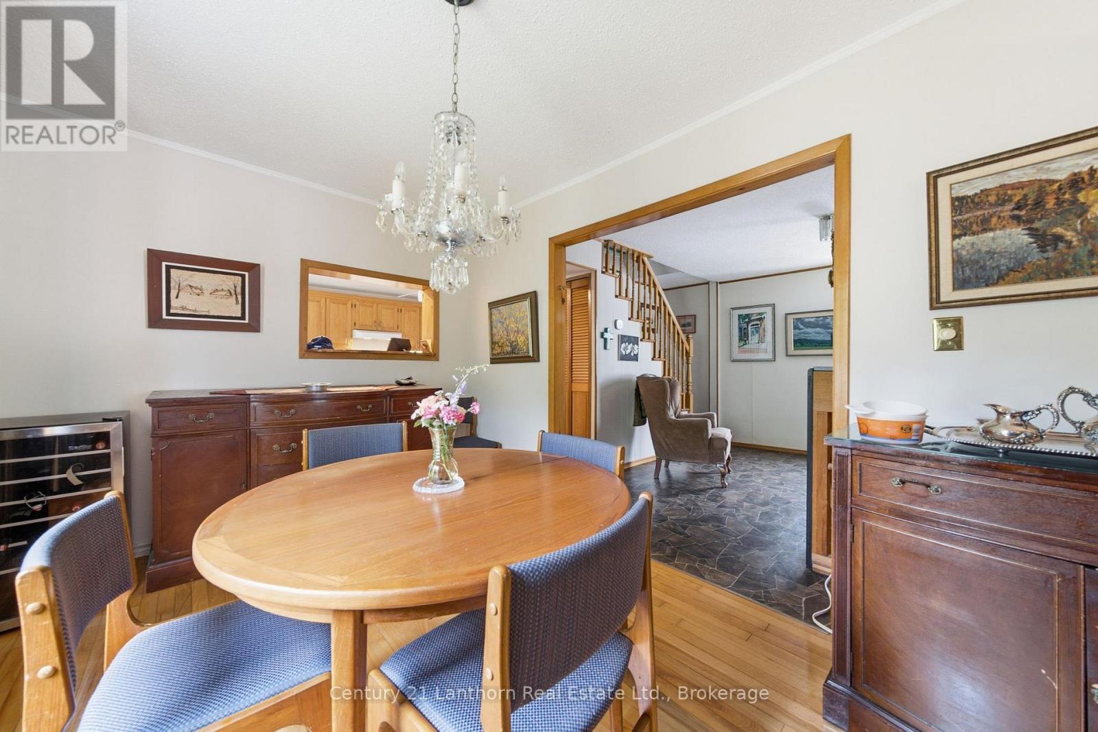 89 GORDON STREET - 32