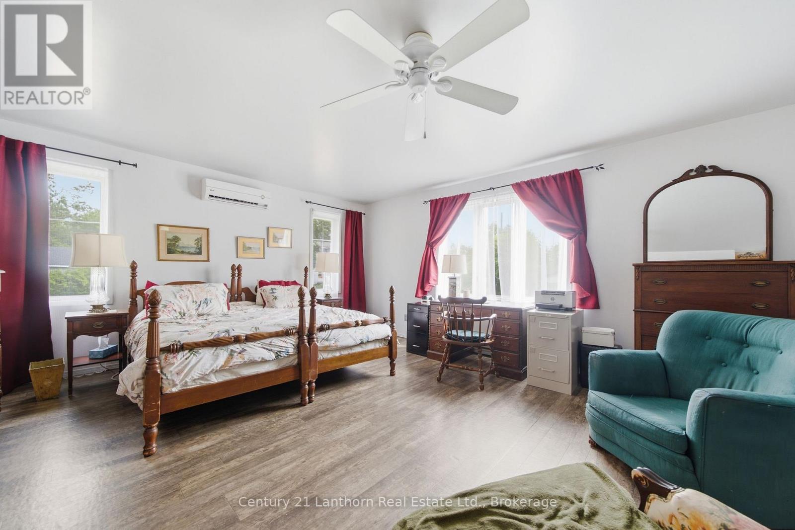 89 GORDON STREET - 37