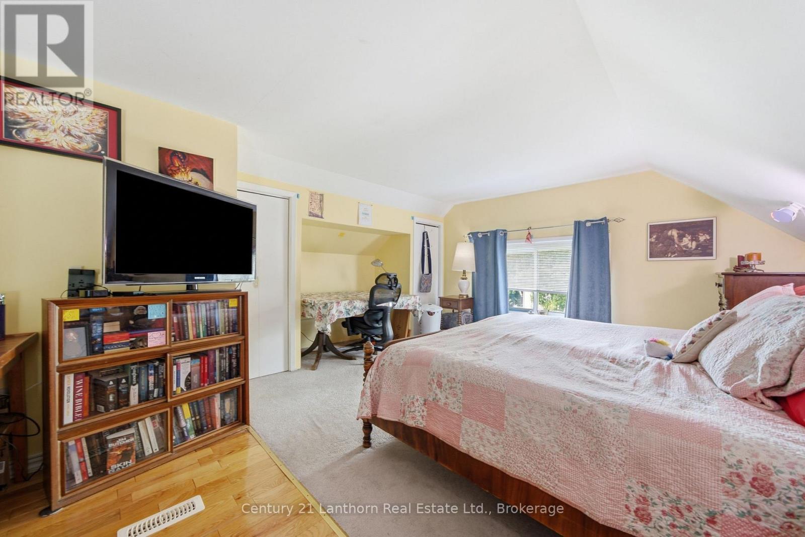 89 GORDON STREET - 45