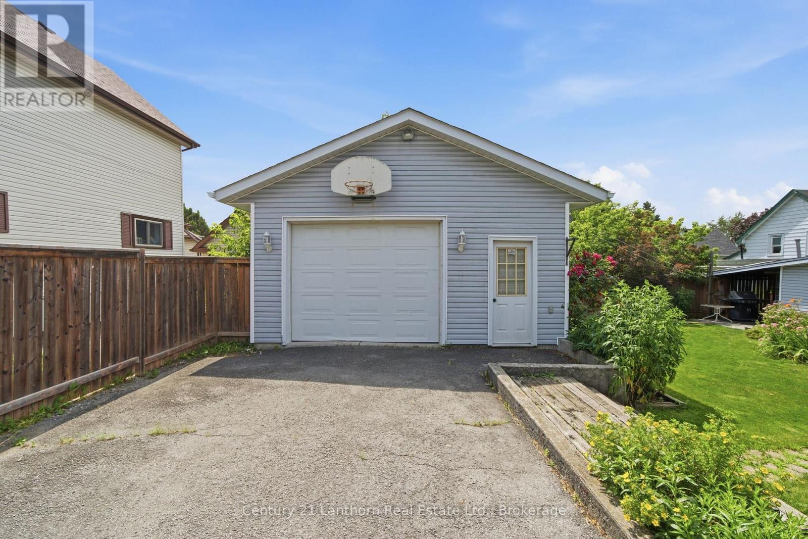 89 GORDON STREET - 50
