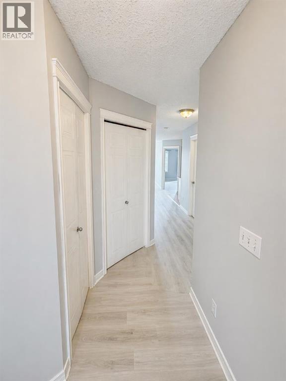 #323 103 STRATHAVEN Drive E - 3
