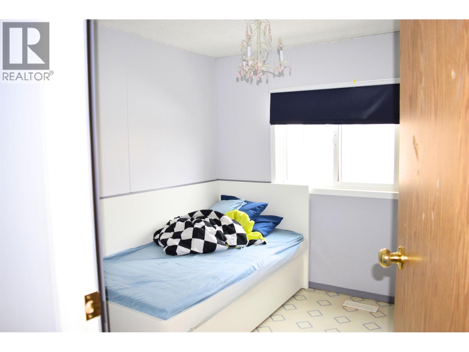 10679 102 STREET - 15