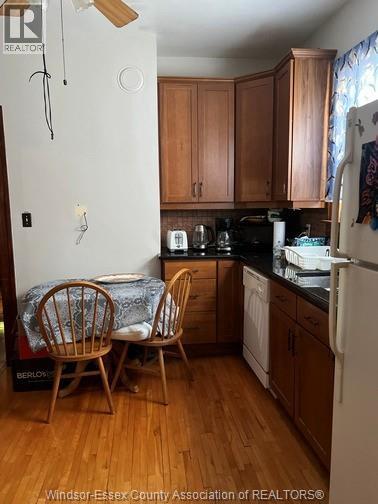 1278 CHILVER ROAD - 28