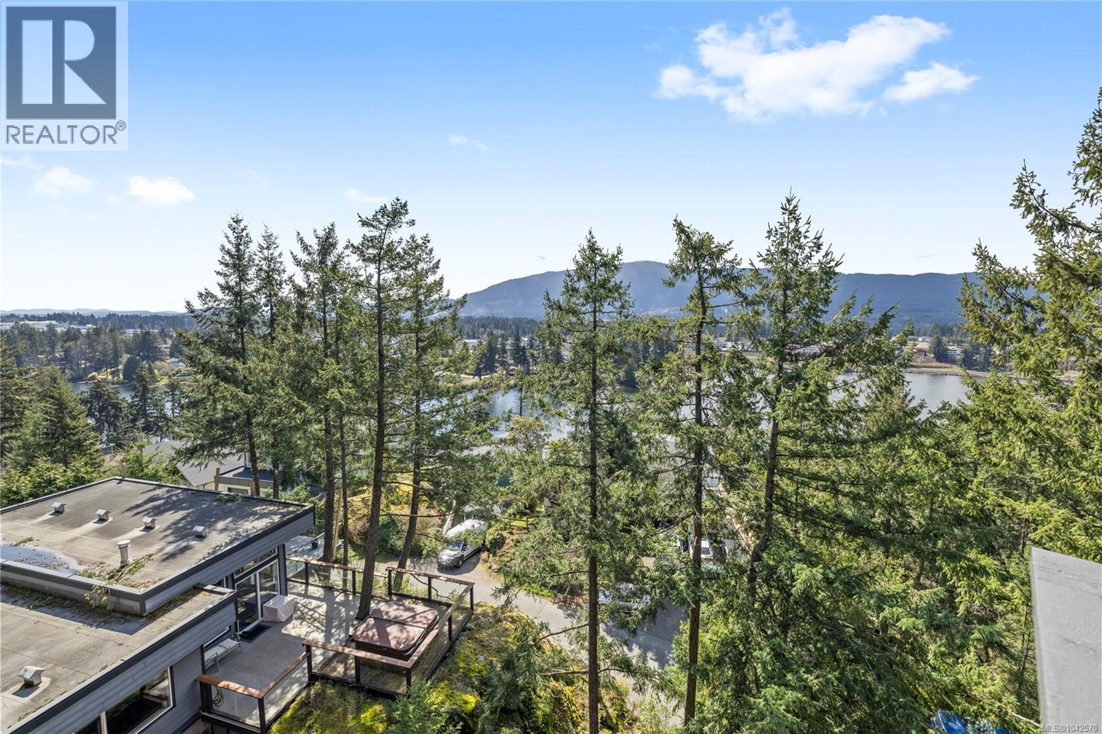 340 Summit Dr - 50