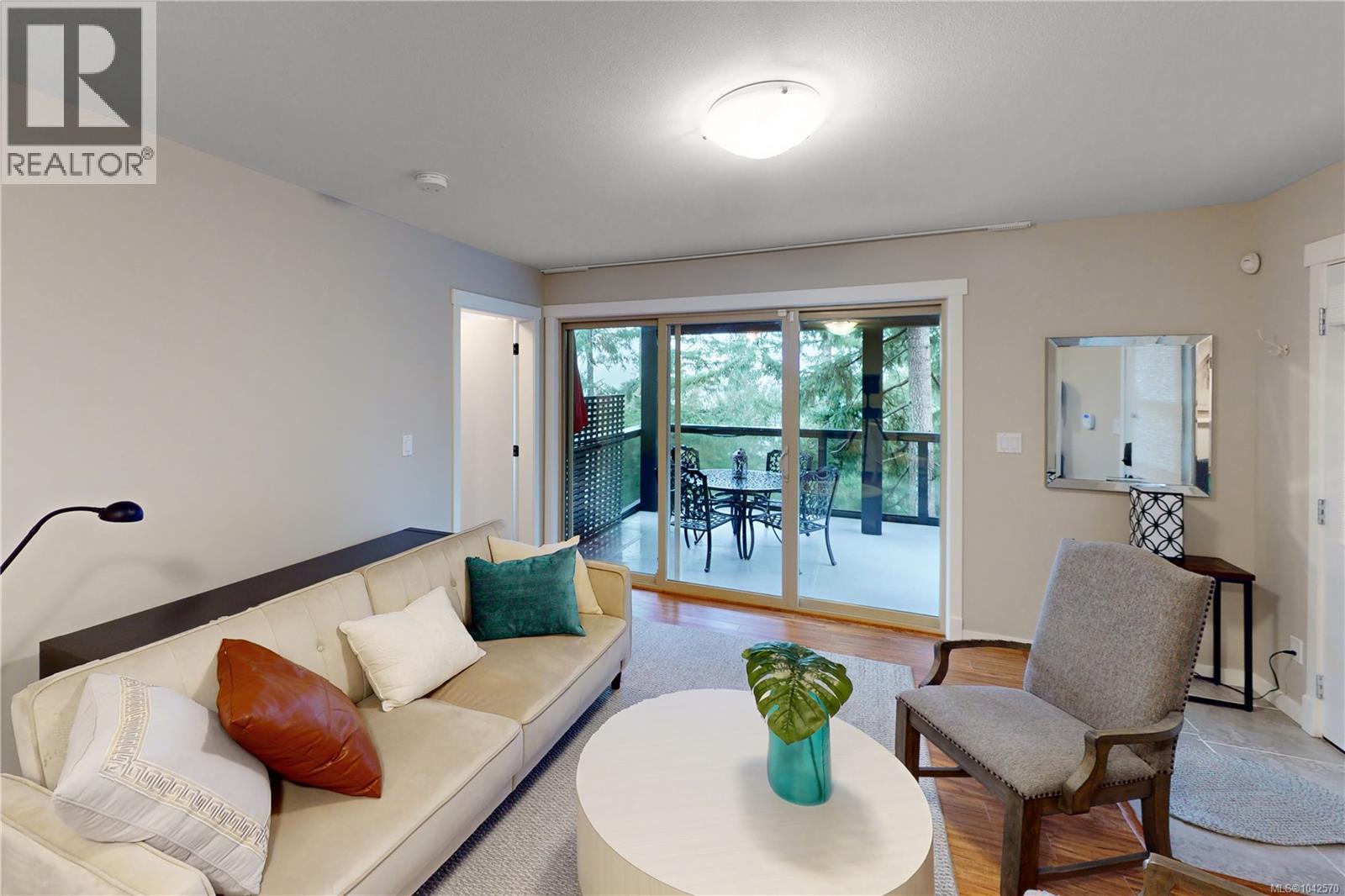 340 Summit Dr - 49