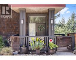 340 Summit Dr, Nanaimo, BC V9T5R2 Photo 67
