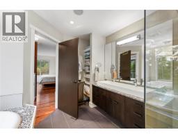 340 Summit Dr, Nanaimo, BC V9T5R2 Photo 35