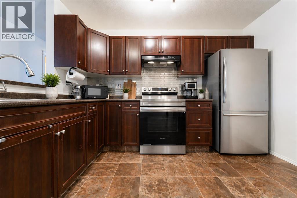 #107 8 Bayside Place - 8