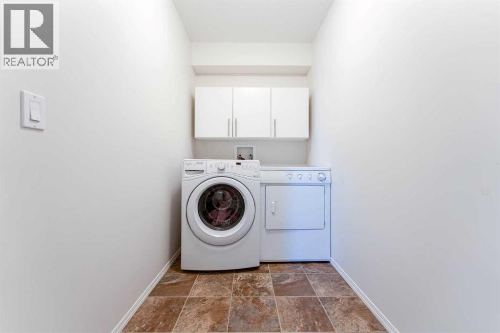 #107 8 Bayside Place - 18