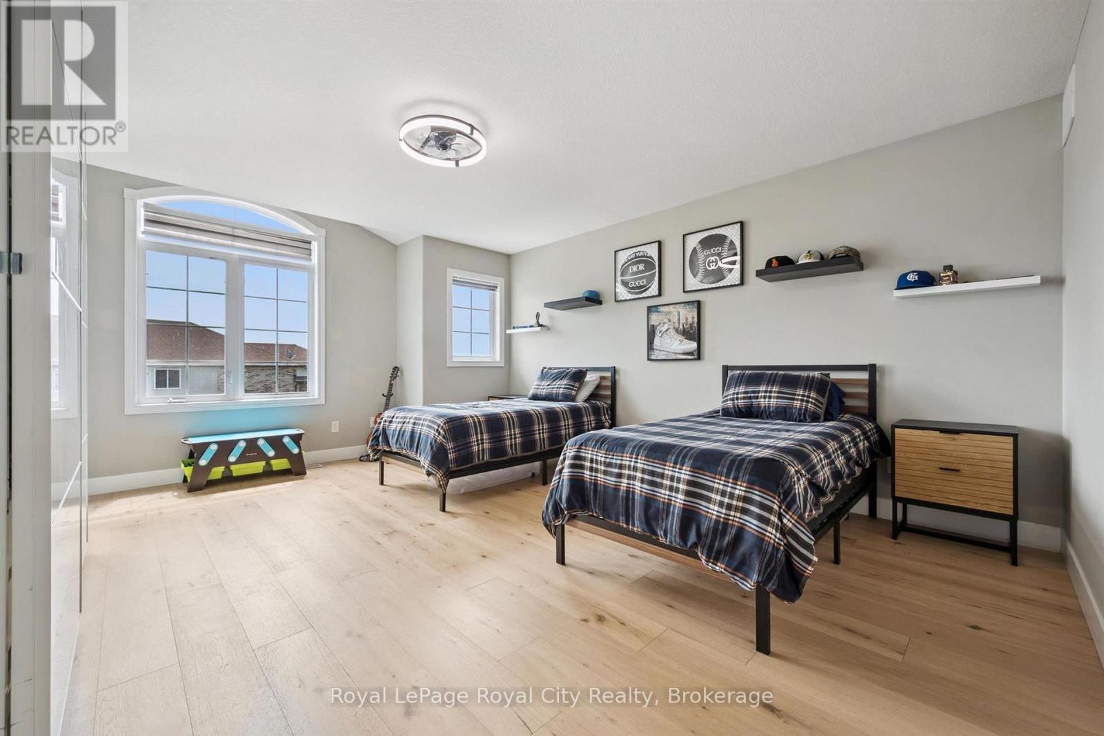 4 POPHAM DRIVE - 17